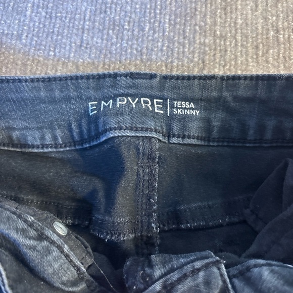 Empyre Tessa Skinny Distressed Black Jeans – Size 3 1121 - Picture 2 of 4